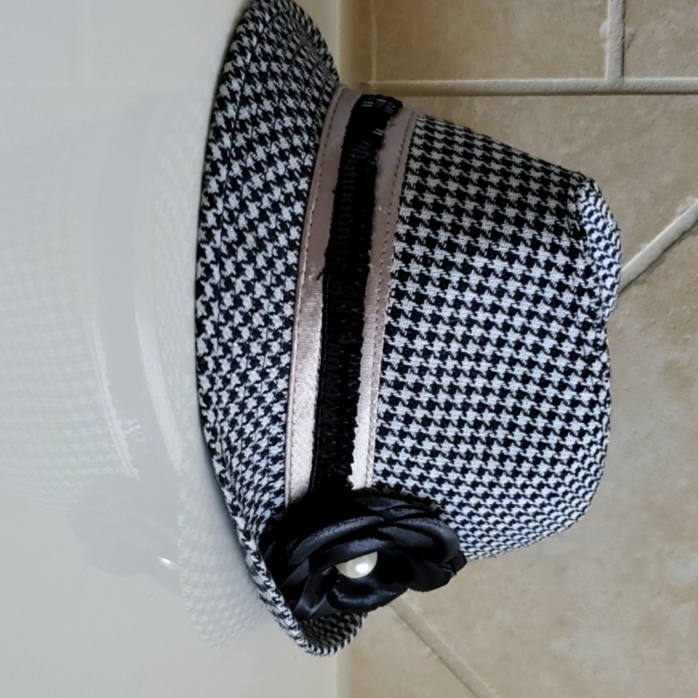 Womens Winter Brim